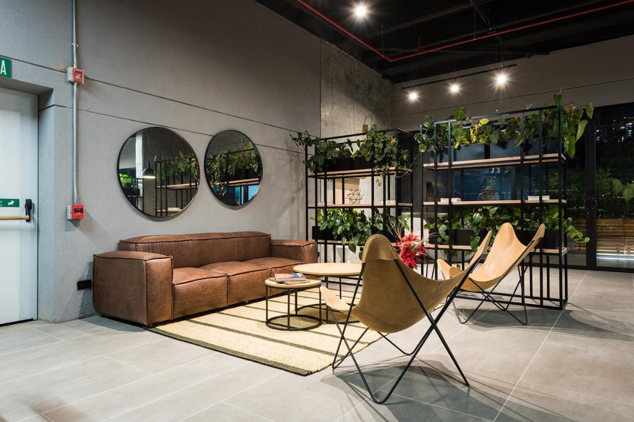Go Living And Suites - Jalo Rent Medellín Extérieur photo