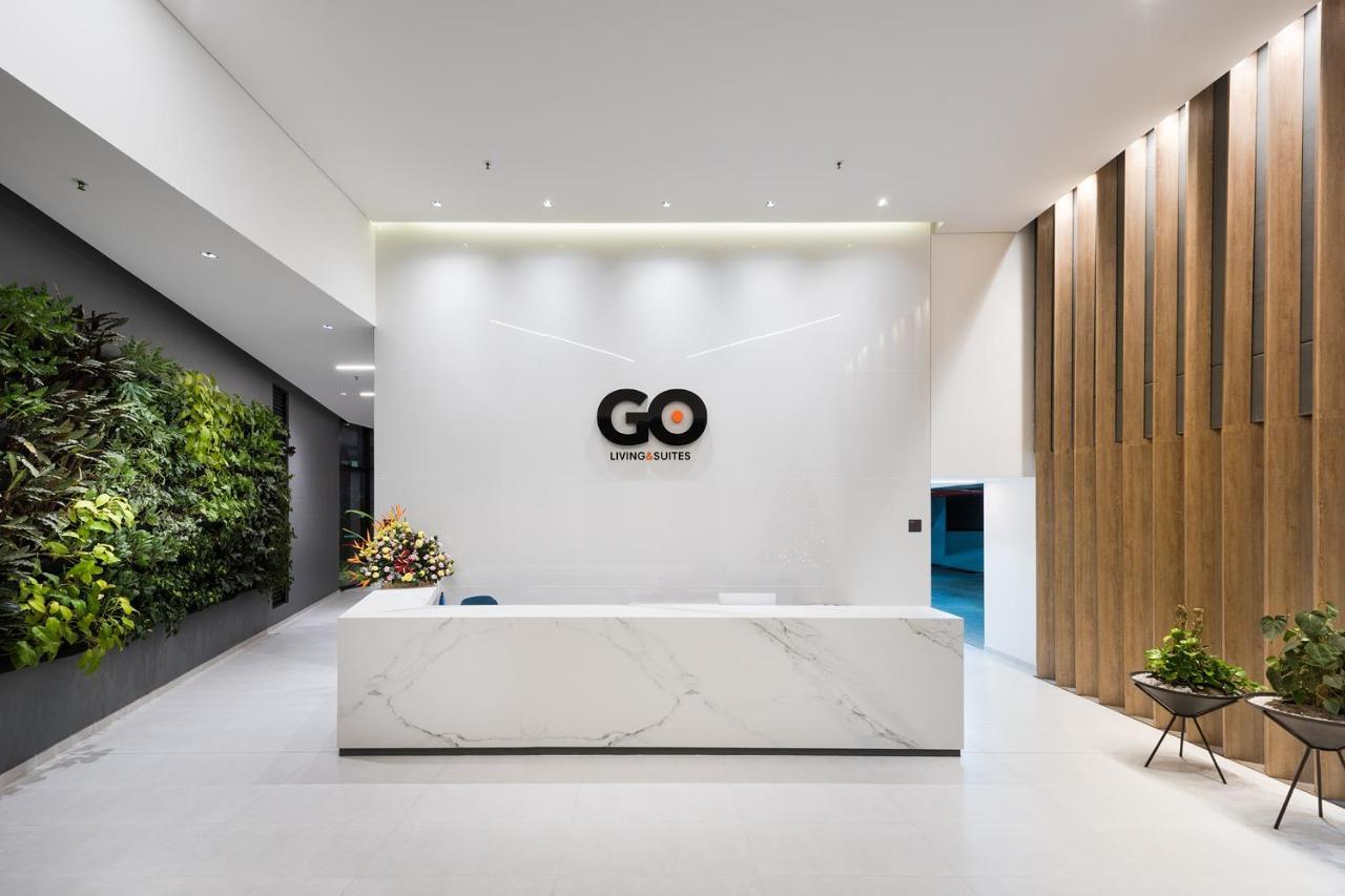 Go Living And Suites - Jalo Rent Medellín Extérieur photo